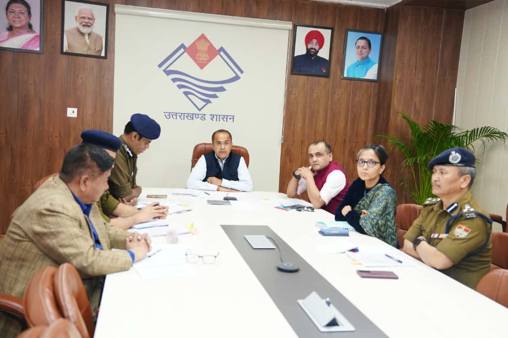 राज्य में सुरक्षा व्यवस्था को लेकर गृह सचिव शैलेश बगौली ने की उच्च-स्तरीय बैठक।