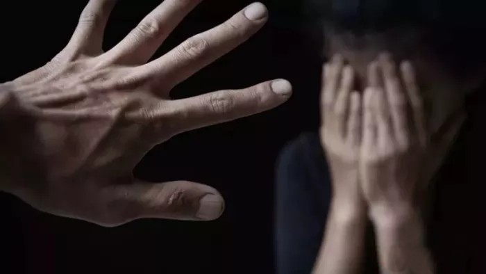 रामनगर के प्रतिष्ठित निजी स्कूल में शिक्षक पर मासूम छात्रा से छेड़छाड़ का आरोप, पॉक्सो में केस दर्ज