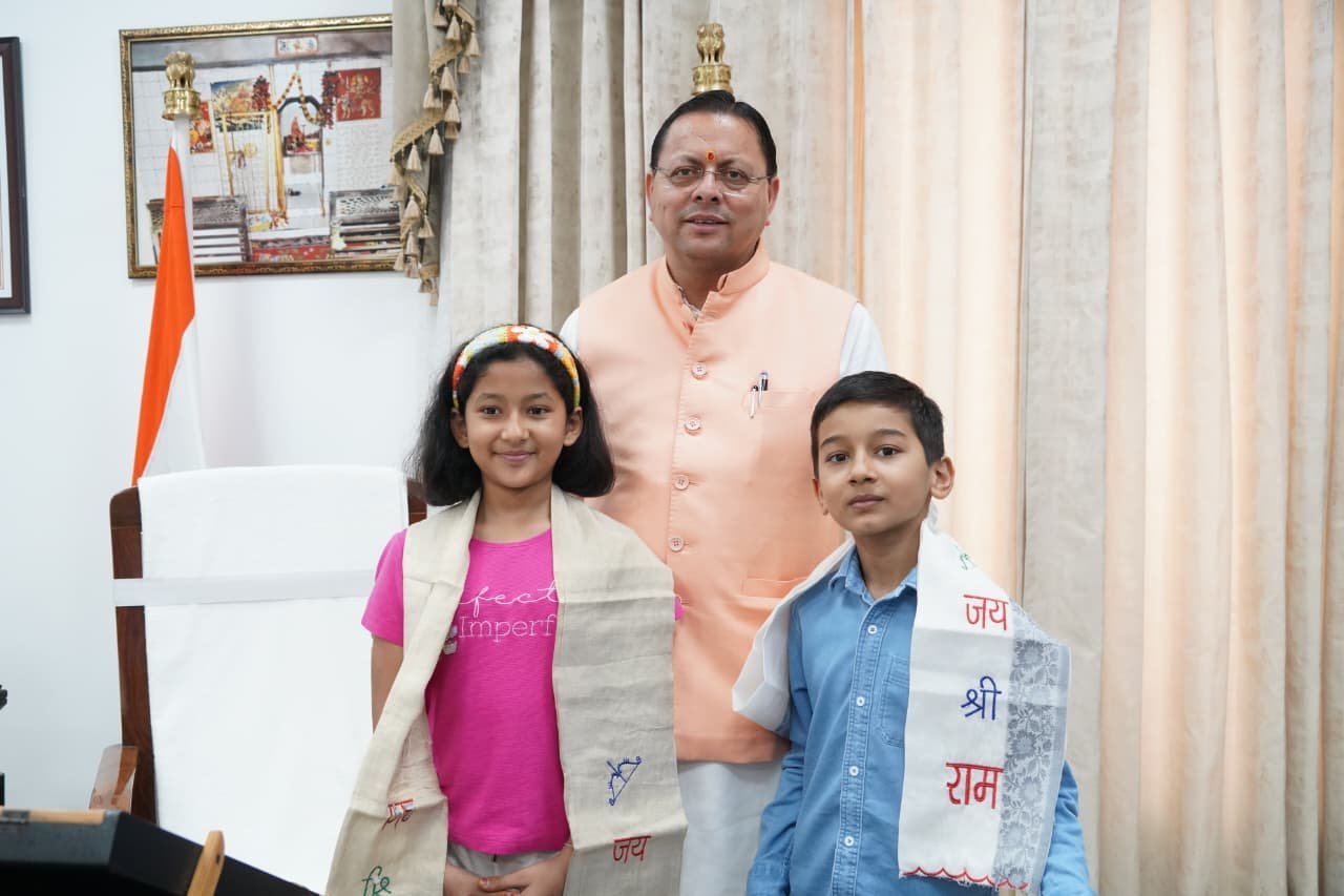नन्हे पर्वतारोहियों का कमाल, किलिमंजारो पर तिरंगा फहराकर बढ़ाया उत्तराखंड का मान
