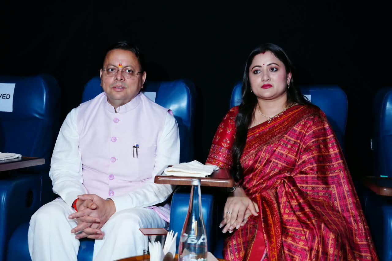 ‘हनुमान अंश’ ने छुआ मुख्यमंत्री धामी का मन, बाबा नीब करौरी महाराज की भक्ति से हुए प्रभावित