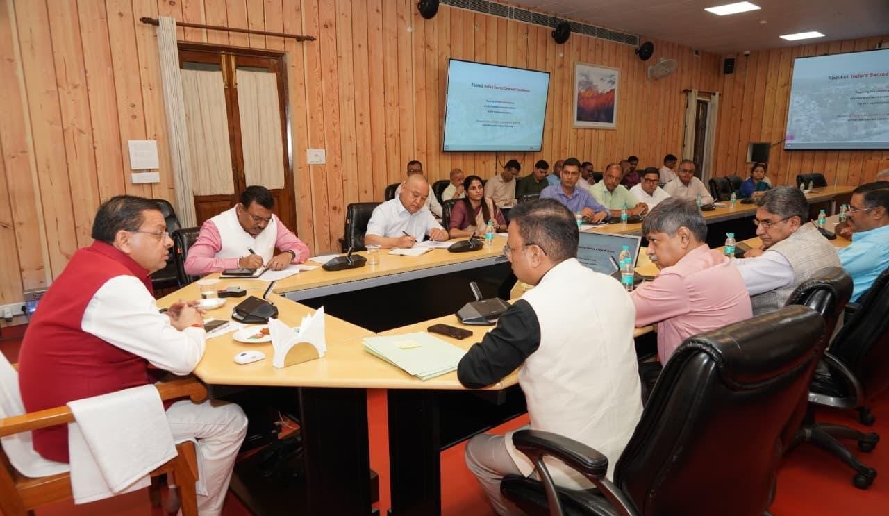 धामी कैबिनेट के 10 बड़े फैसले, मेडिकल इंटर्न का स्टाइपेंड बढ़ा; खिलाड़ियों को मिलेंगी 243 सरकारी नौकरियां