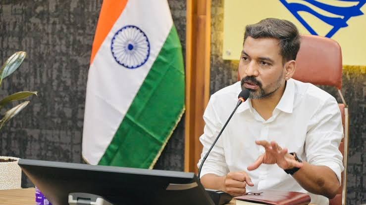 देहरादून में लोन फर्जीवाड़े पर प्रशासन सख्त, बिना जांच लोन मंजूर करने वालों पर भी होगी कार्रवाई