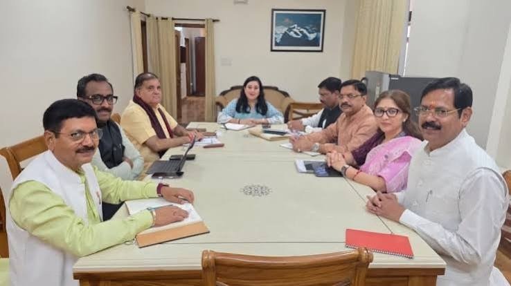 उत्तराखंड चुनाव से पहले भाजपा की रणनीति तेज, घर-घर पहुंचेगा सरकार का रिपोर्ट कार्ड