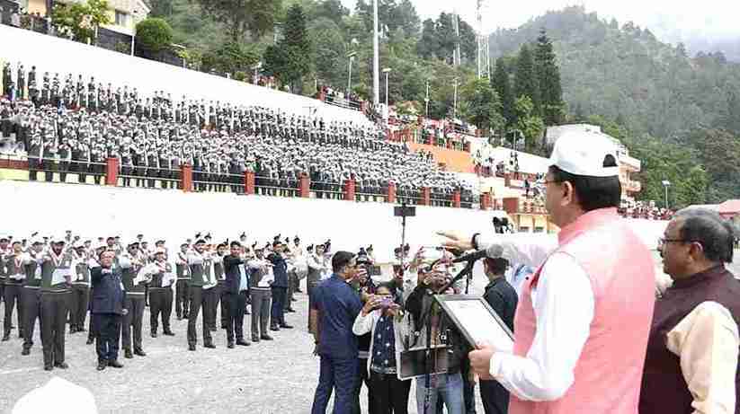 सीएम धामी ने नैनीताल में छात्रों को दिलाई गंगा स्वच्छता शपथ, जनभागीदारी पर दिया जोर