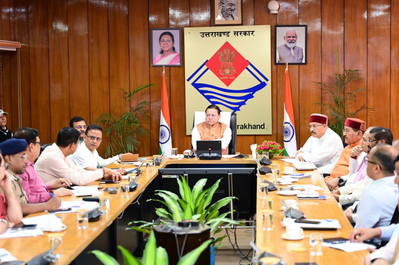 चारधाम यात्रा प्रबंधन का मूल मंत्र हो ‘सुरक्षित यात्रा, सुगम दर्शन और सतत संवाद‘-मुख्यमंत्री