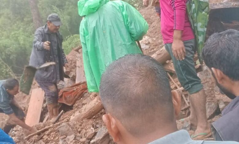 उत्तराखंड में मूसलधार बारिश का कहर, भूस्खलन से 5 लोगों की जान गई, नदियाँ खतरे के निशान पर