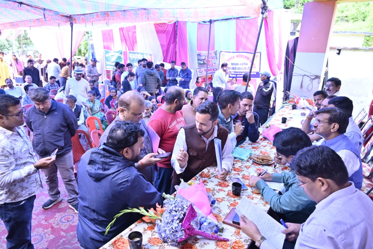 सेवा पखवाड़ा बना जनसेवा का महाअभियान, प्रदेशभर में हजारों नागरिकों ने उठाया सरकारी योजनाओं का लाभ