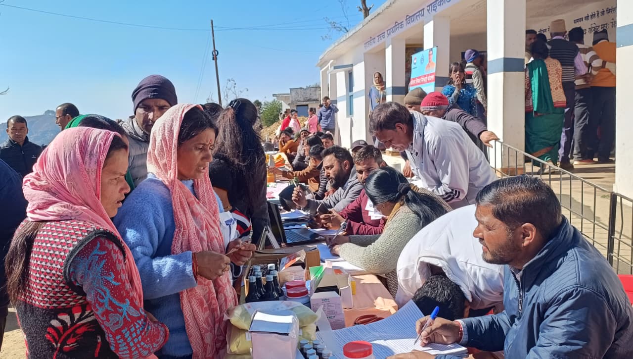 जन-जन की सरकार, जन-जन के द्वार”: सीएम धामी के नेतृत्व में कैम्प आधारित सुशासन को नई गति