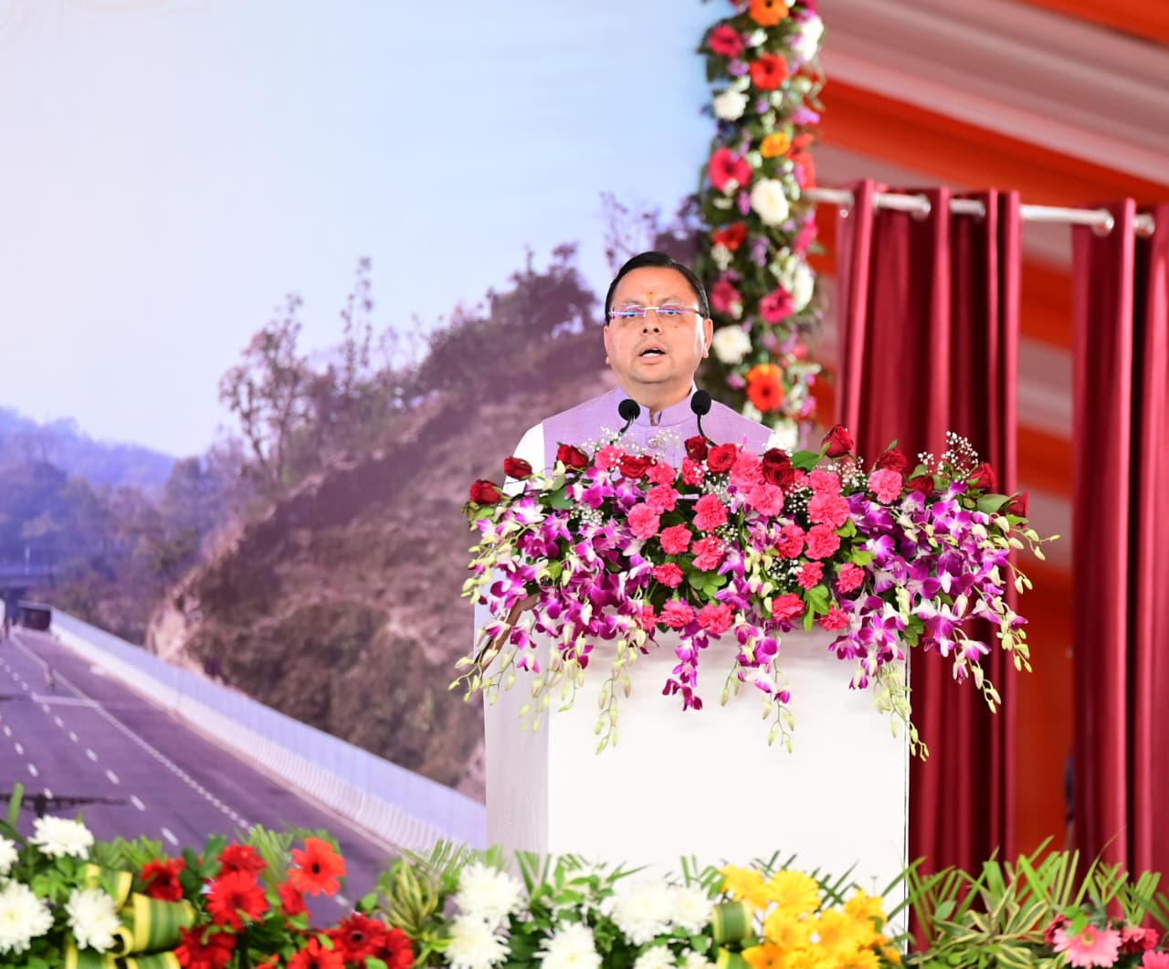 अब रफ्ता-रफ्ता नहीं, पूरी रफ्तार के साथ आगे बढ़ रहा है भारत : मुख्यमंत्री