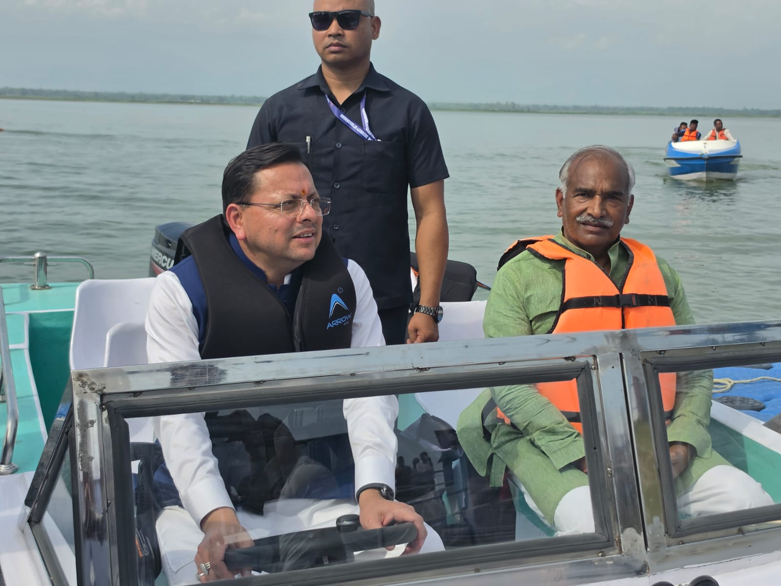 मुख्यमंत्री पुष्कर सिंह धामी ने गदरपुर में अंतर्राष्ट्रीय क्याकिंग एवं कैनोइंग प्रतियोगिता की तैयारियों का लिया जायजा