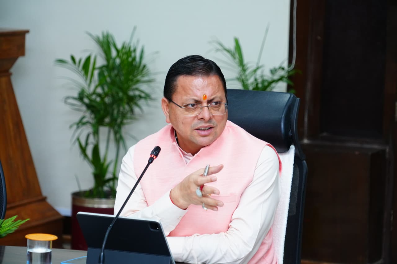 मुख्यमंत्री पुष्कर सिंह धामी के निर्देश – वन्य जीव आधारित पयर्टन से बढ़ाई जाए स्थानीय लोगों की आर्थिकी