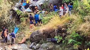 अल्मोड़ा बस दुर्घटना पर सीएम धामी ने जताया गहरा शोक