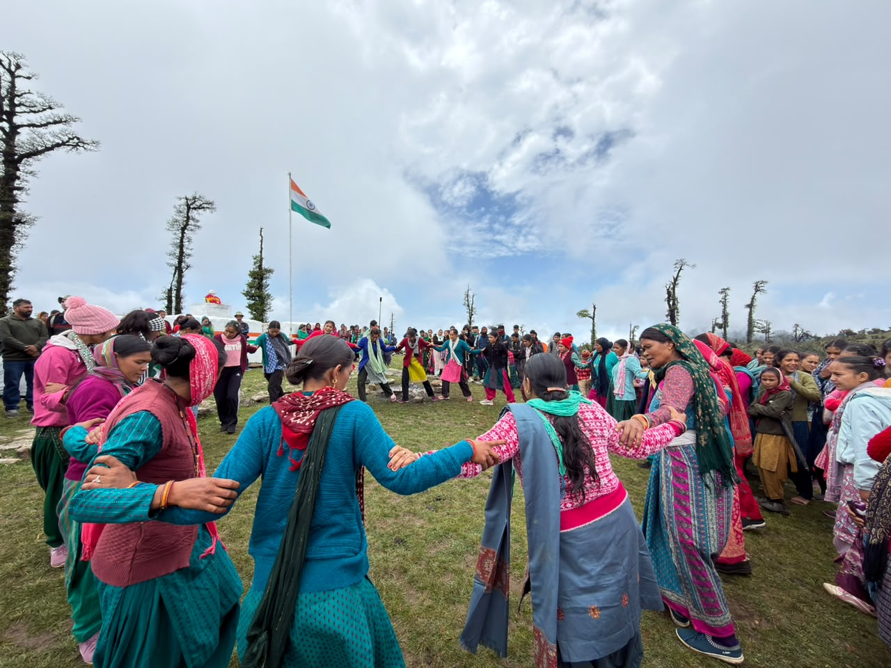वीर चंद्र सिंह गढ़वाली स्मृति मेले में उमड़ा जनसैलाब, कोदियाबगड़ में दी गई श्रद्धांजलि