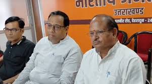 मंदिर समिति विवाद गरमाया: हेमंत द्विवेदी ने कांग्रेस पर जांच प्रभावित करने का लगाया आरोप